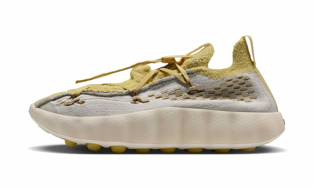 【2026年 9/8 発売予定】NIKE MIND 002 FLYKNIT “Light Bone/Infinite Gold” (ナイキ マインド フライニット “ライトボーン/インフィニティ ゴールド”) [IR2176-003]