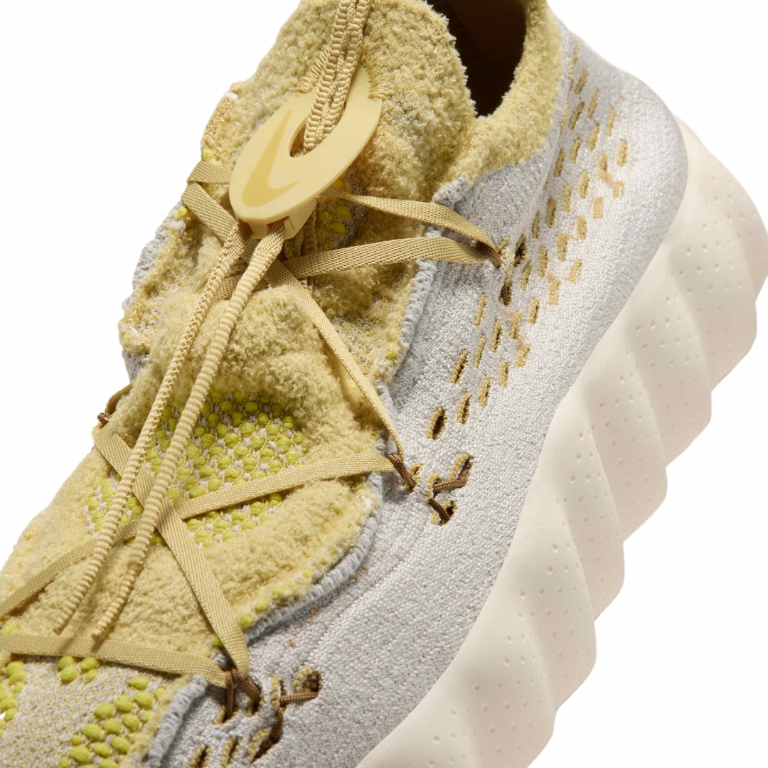 【2026年 9/8 発売予定】NIKE MIND 002 FLYKNIT “Light Bone/Infinite Gold” (ナイキ マインド フライニット “ライトボーン/インフィニティ ゴールド”) [IR2176-003]