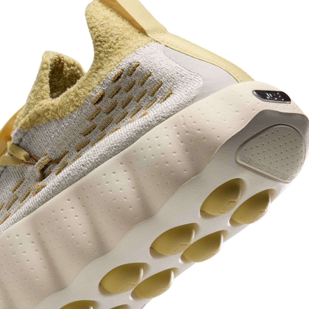 【2026年 9/8 発売予定】NIKE MIND 002 FLYKNIT “Light Bone/Infinite Gold” (ナイキ マインド フライニット “ライトボーン/インフィニティ ゴールド”) [IR2176-003]