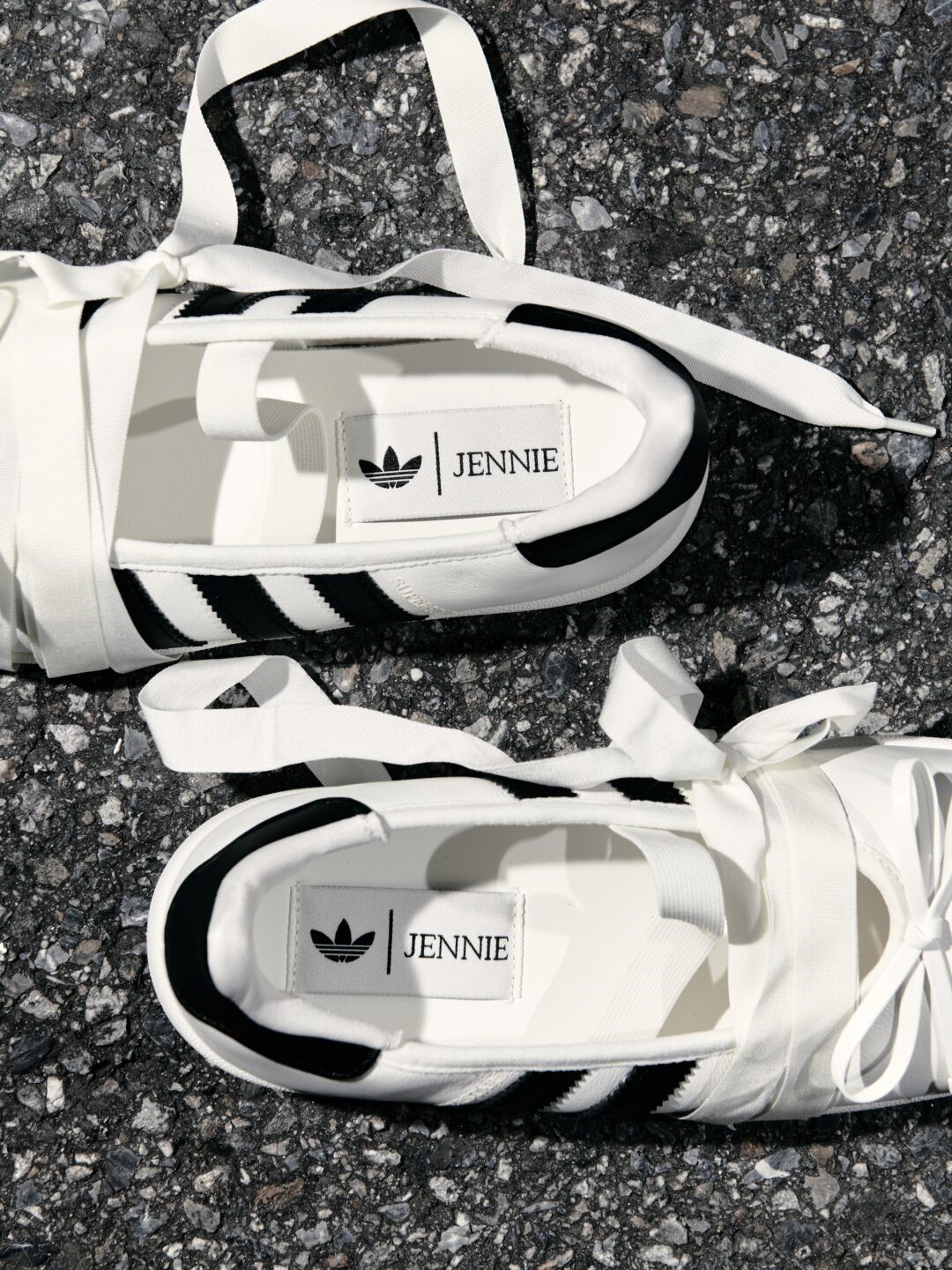 BLACKPINK JENNIE x adidas Originals コラボが2026年 9/1 発売 (ブラックピンク ジェニー アディダス オリジナルス)