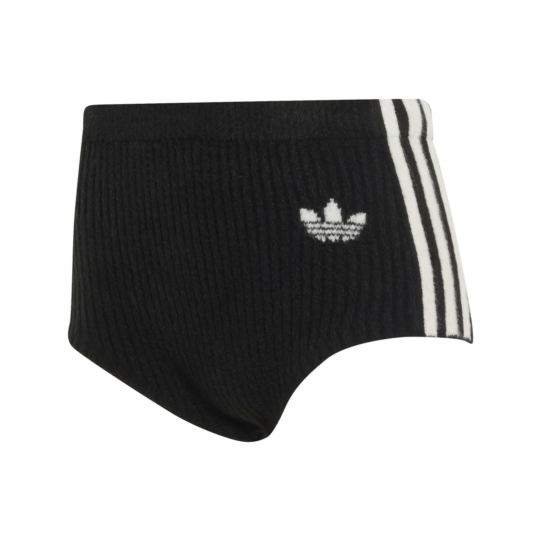 BLACKPINK JENNIE x adidas Originals コラボが2026年 9/1 発売 (ブラックピンク ジェニー アディダス オリジナルス)