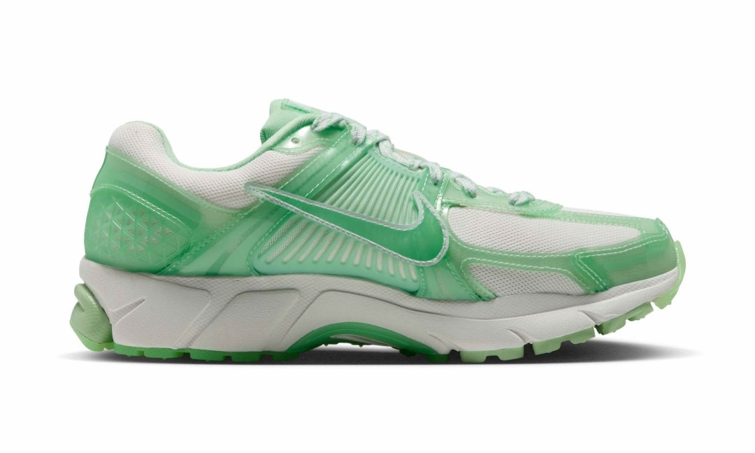 【2026年 発売】NIKE ZOOM VOMERO 5 “Sail/Barely Green” (ナイキ ズーム ボメロ 5 “ベアリーグリーン/ピンクライズ”) [IV5738-133]