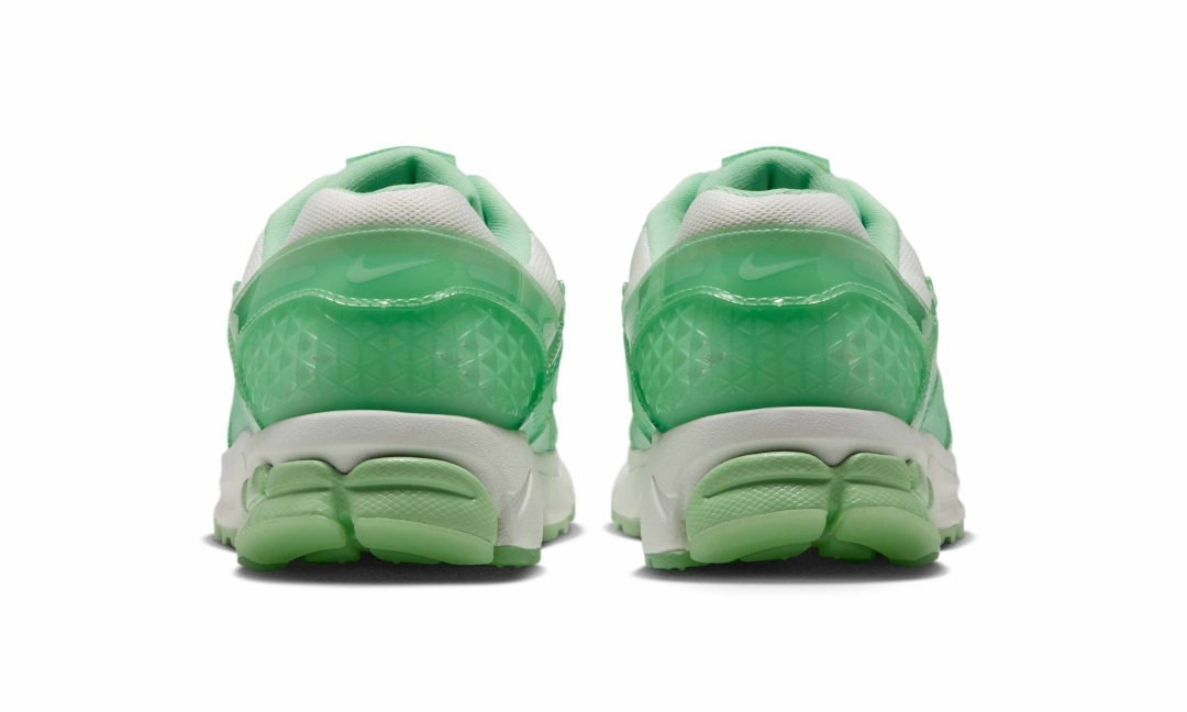 【2026年 発売】NIKE ZOOM VOMERO 5 “Sail/Barely Green” (ナイキ ズーム ボメロ 5 “ベアリーグリーン/ピンクライズ”) [IV5738-133]