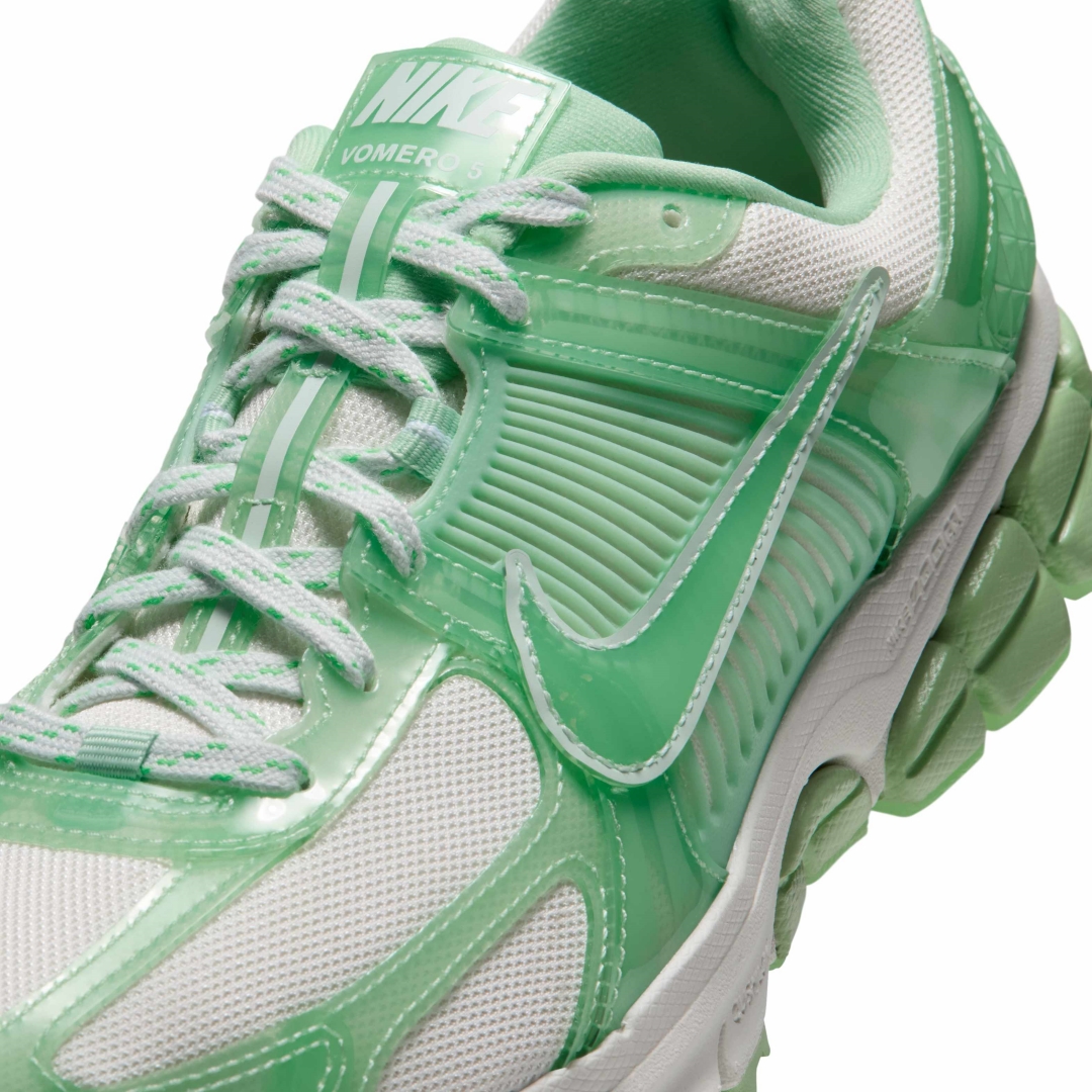 【2026年 発売】NIKE ZOOM VOMERO 5 “Sail/Barely Green” (ナイキ ズーム ボメロ 5 “ベアリーグリーン/ピンクライズ”) [IV5738-133]