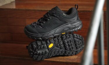【2026年 9/4 発売】HOKA TOR ULTRA LO “Triple Black” (ホカ トー ウルトラ ロー “トリプルブラック”) [1130310-BBLC]