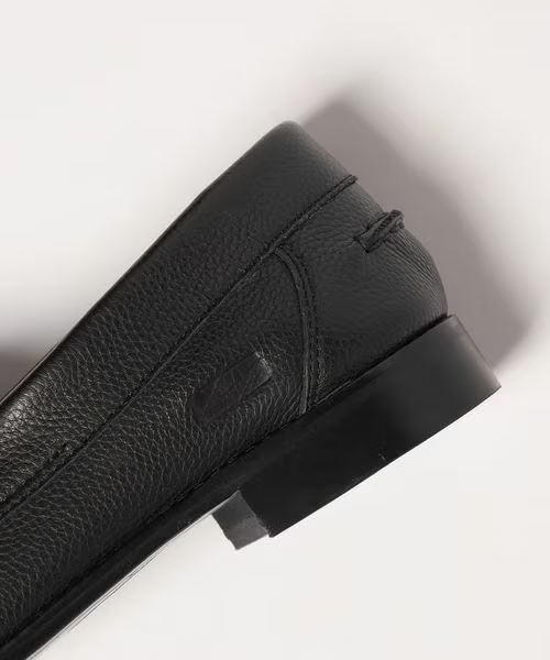 SUICOKE × monkey time 2026 AW 別注 “レザー ローファー & シュリンク レザー デッキ”が8/20 発売 (スイコック モンキータイム)