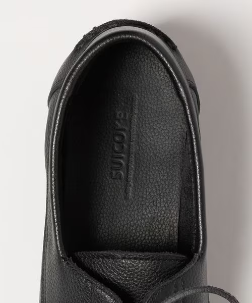 SUICOKE × monkey time 2026 AW 別注 “レザー ローファー & シュリンク レザー デッキ”が8/20 発売 (スイコック モンキータイム)