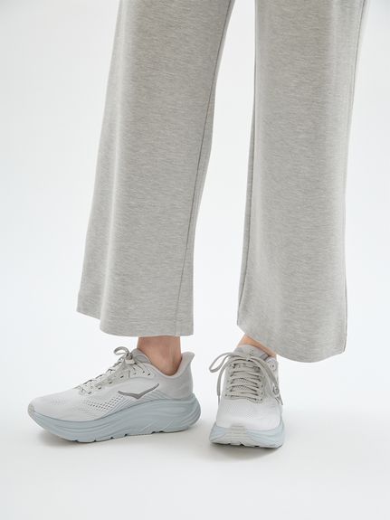 【2026年 8/27 発売】HOKA for emmi CLIFTON 11 “Light Grey” (ホカ エミ クリフトン) [1176573-STMN]