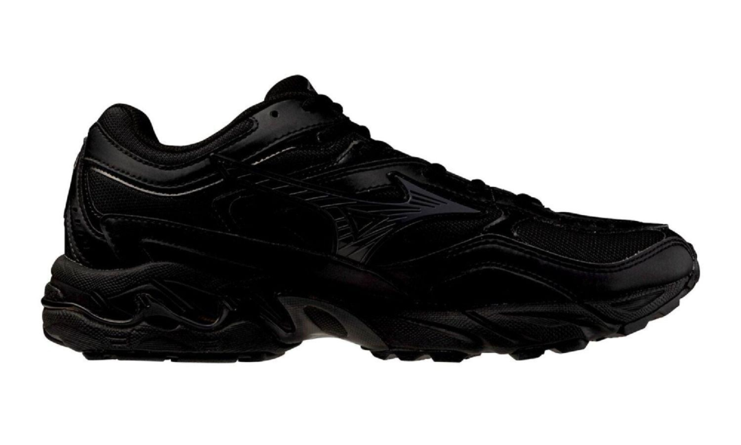 【2026年 8/21 発売】Mizuno WAVE MUSTANG LS “Black/Metallic Grey” (ミズノ ウェーブ マスタング) [D1GA260C01]