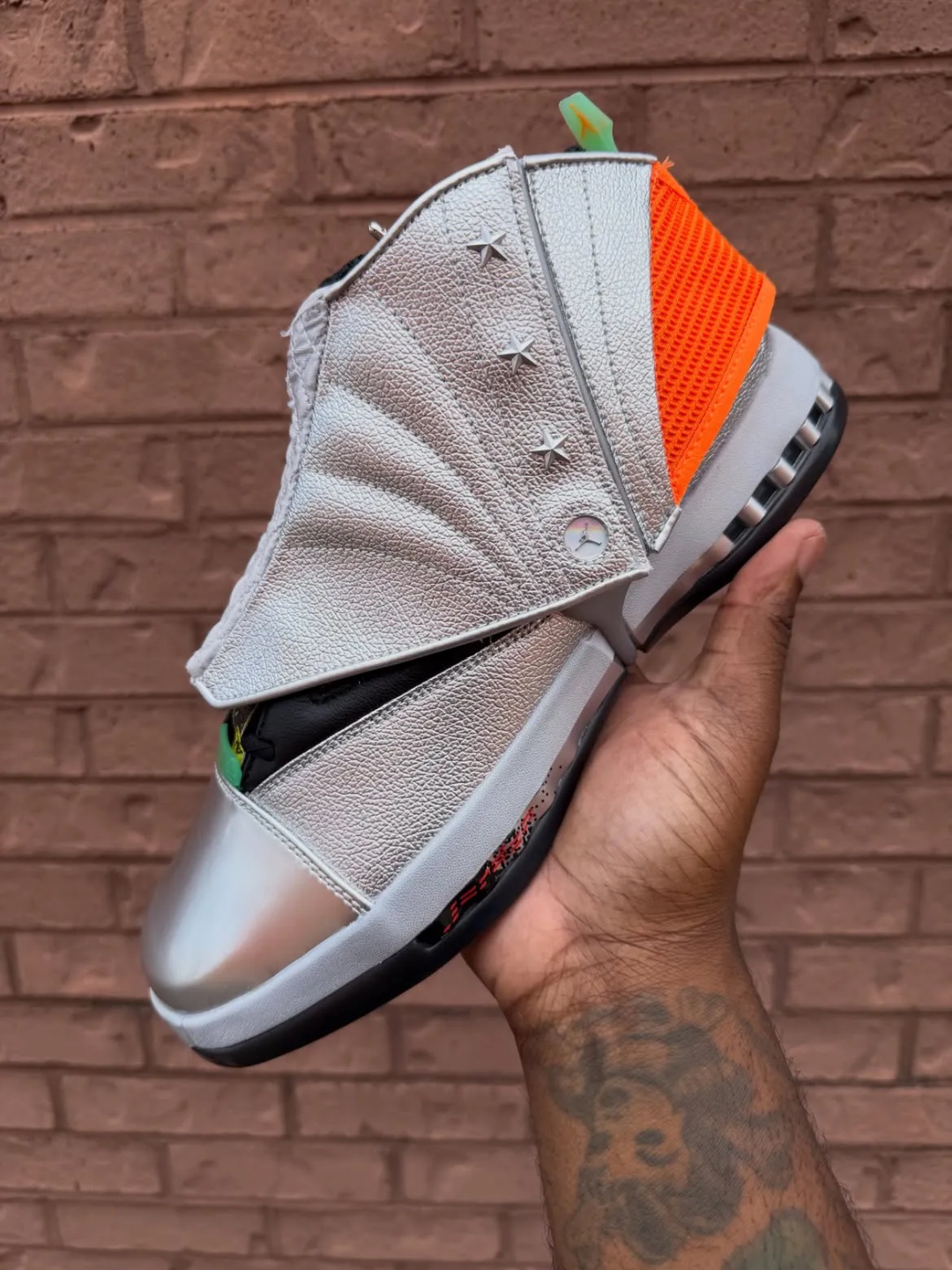 【2026年 8/15 発売】Free the Youth x NIKE AIR JORDAN 16 SP (フリーザユース ナイキ エア ジョーダン FTY) [IV7638-001]