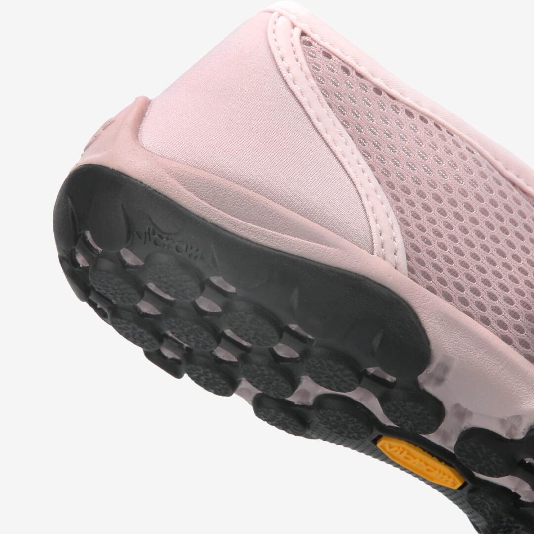 【atmos pink exclusive・2026年 8/14 発売】New Balance MT2 50L/6IO (アトモスピンク ニューバランス) [MT250L/MT26IO]