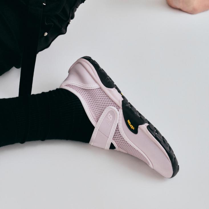 【atmos pink exclusive・2026年 8/14 発売】New Balance MT2 50L/6IO (アトモスピンク ニューバランス) [MT250L/MT26IO]