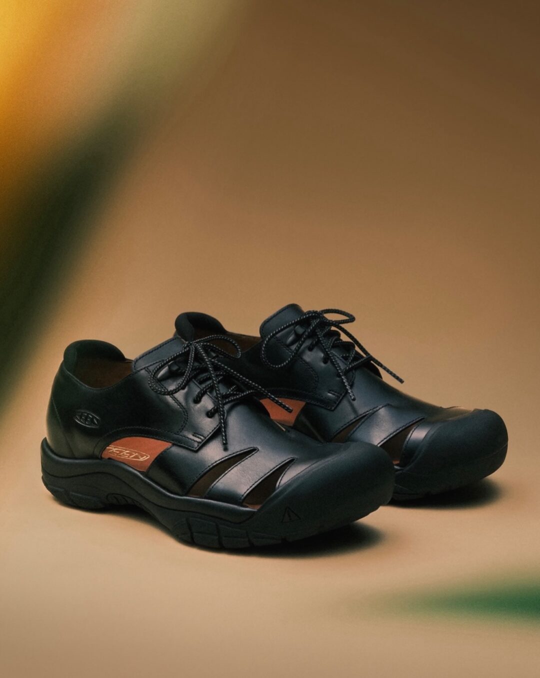 プレミアムレザーで仕立てたKEEN “Nocturnal Pack”が2026年 8/20 発売 (キーン ノクターナル パック)