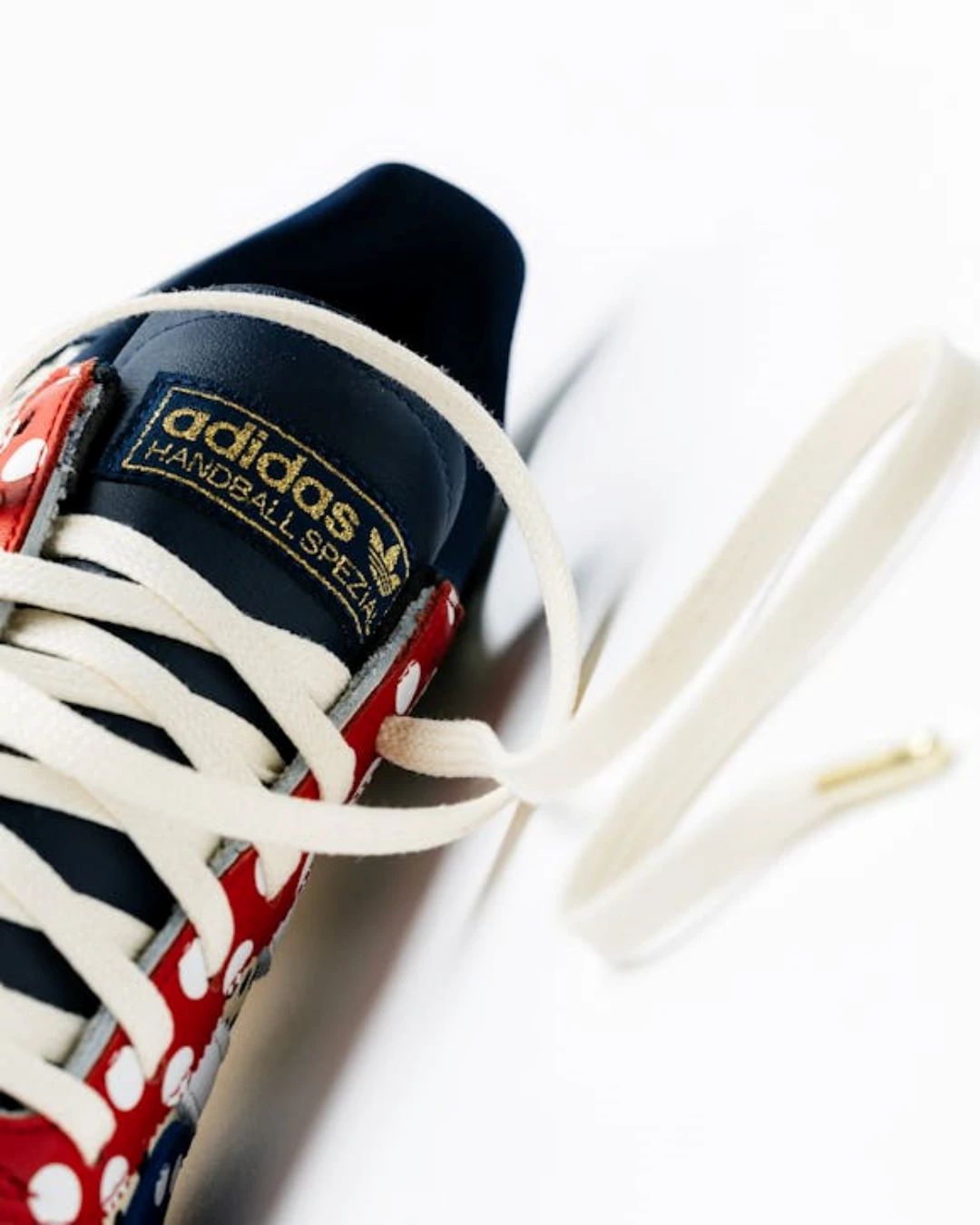 【2026年 9/12 発売】Sneaker Politics × adidas Originals Handball Spezial “Rhythm & Blues” (スニーカーポリティクス アディダス オリジナルス ハンドボール スペツィアル “リズムアンドブルース”) [KZ6656]