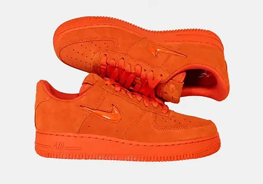 【2026年 発売予定】WNBA x NIKE AIR FORE 1 LOW “Brilliant Orange” (ウィメンズ・ナショナル・バスケットボール・アソシエーション ナイキ エア フォース ロー “ブリリアントオレンジ”) [IR5089-800]