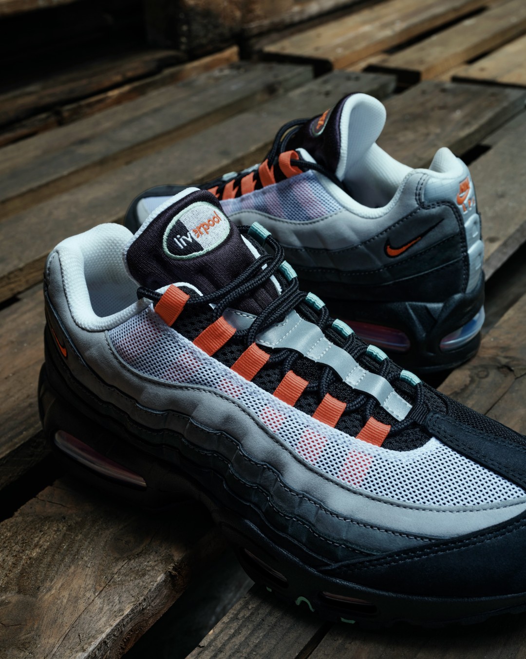 【2026年 10/1 発売予定】NIKE AIR MAX 95 “110 Day Liverpool” (ナイキ エア マックス “リバプールFC”)