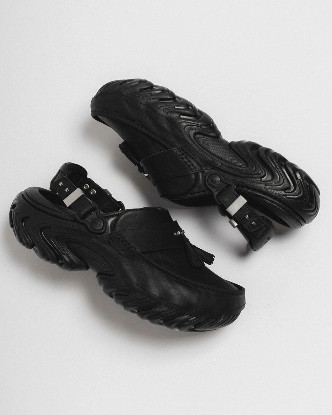 solebox × Crocs Echo II “Loafers/Black”が2026年 9/12 発売 (クロックス ソールボックス エコー ローファー)