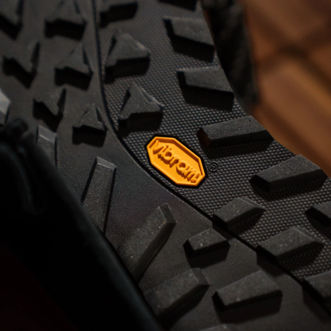 Clarks Originals Walla Eden GTX “Black” (クラークス ワラエデン ゴアテックス GORE-TEX) [CLM27893R]