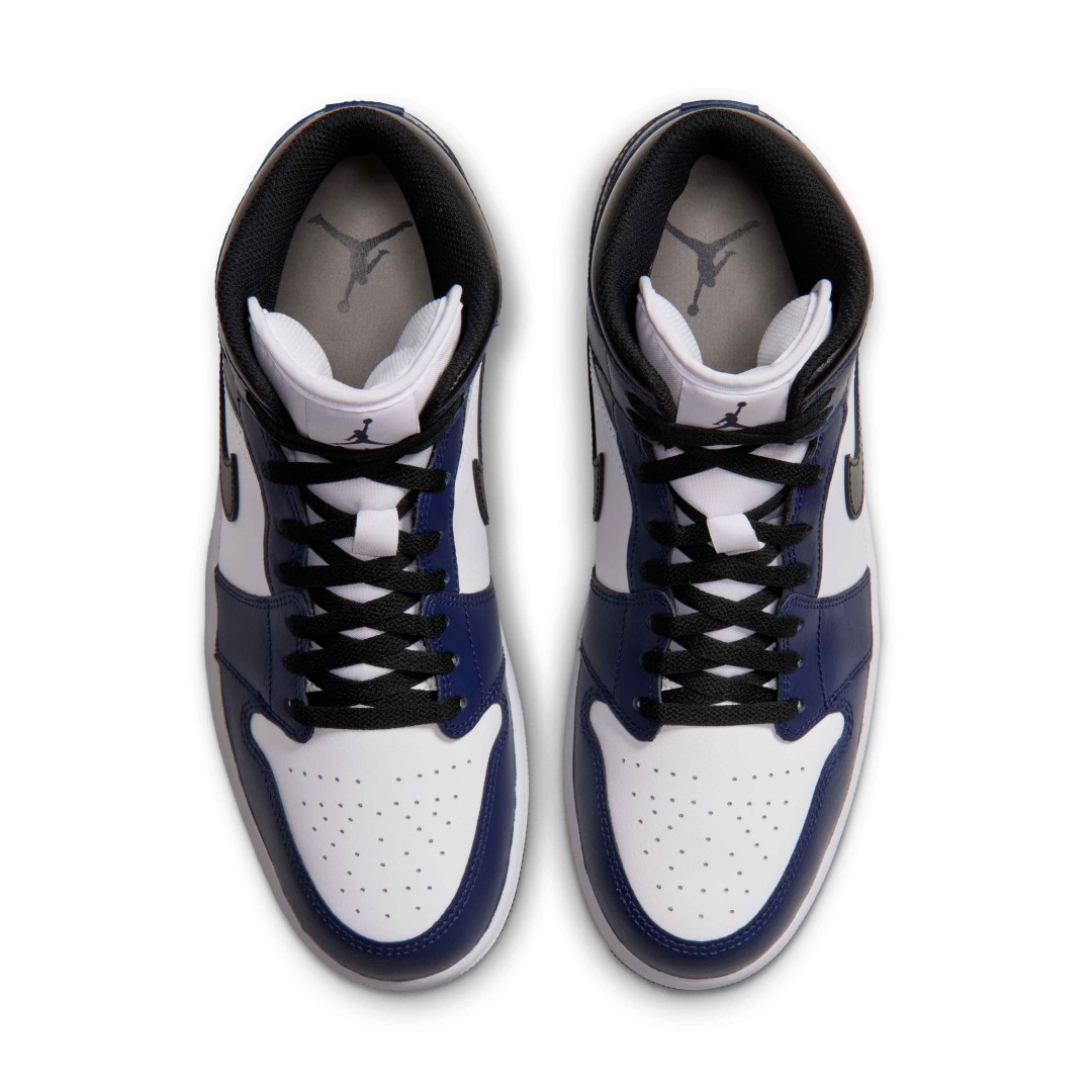 【2026年 9/14 発売】NIKE AIR JORDAN 1 MID “White/College Navy” (ナイキ エア ジョーダン ミッド “ホワイト/カレッジネイビー”) [DQ8426-108]