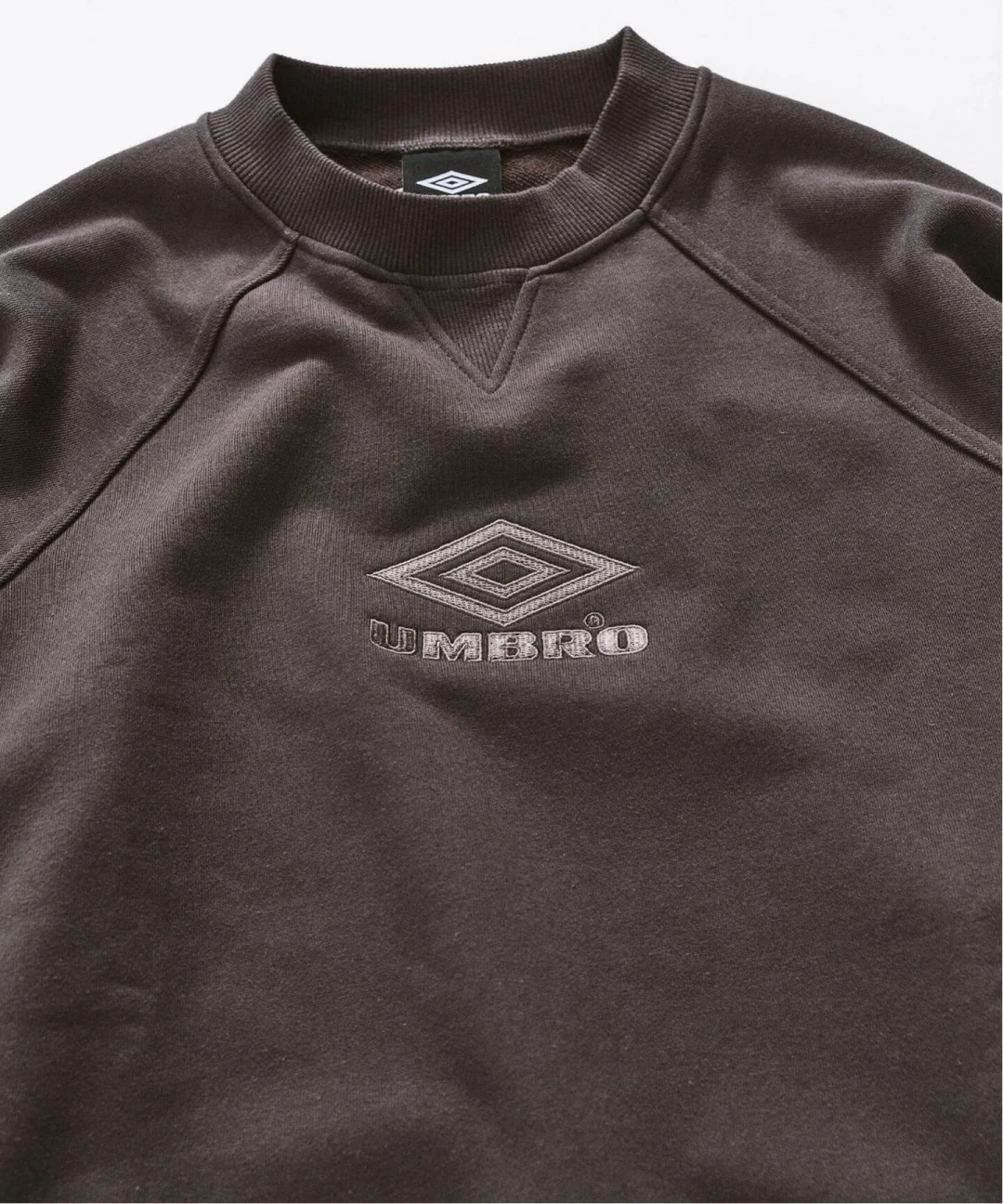 417 EDIFICE × UMBRO 2026 FW 別注 “スウェットシャツ”が10月中旬 発売 (エディフィス アンブロ)