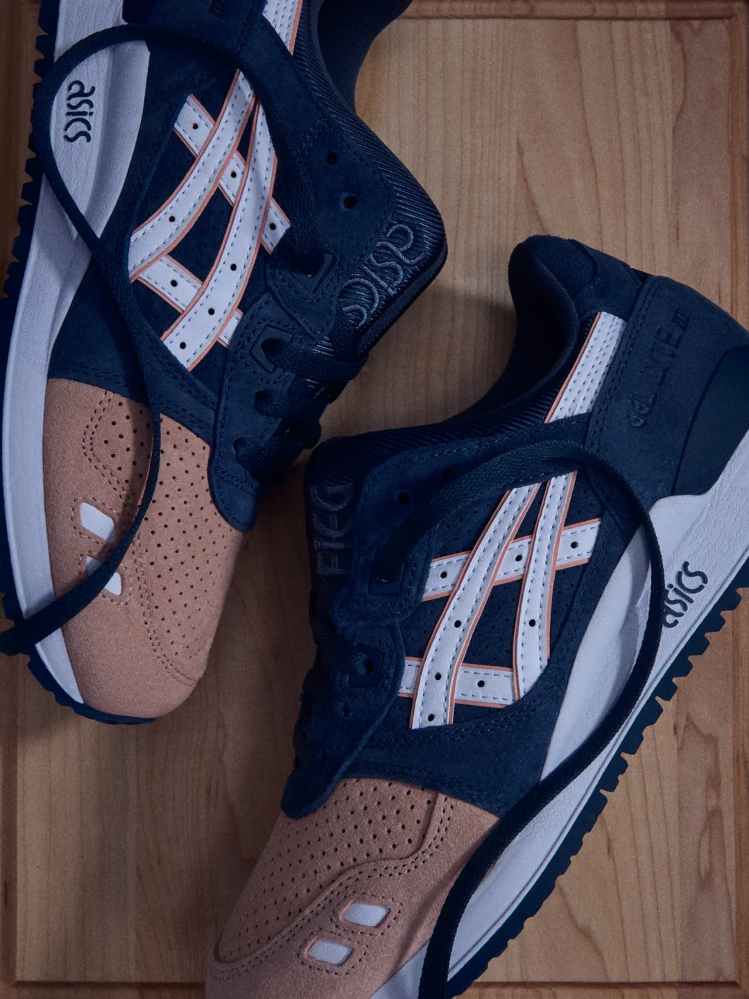 【2026年 9/28 発売】KITH × ASICS GEL-LYTE III Remastered “Salmon Toe” (キス アシックス ゲルライト リマスタード “サーモント トゥ”) [1203B281.700]