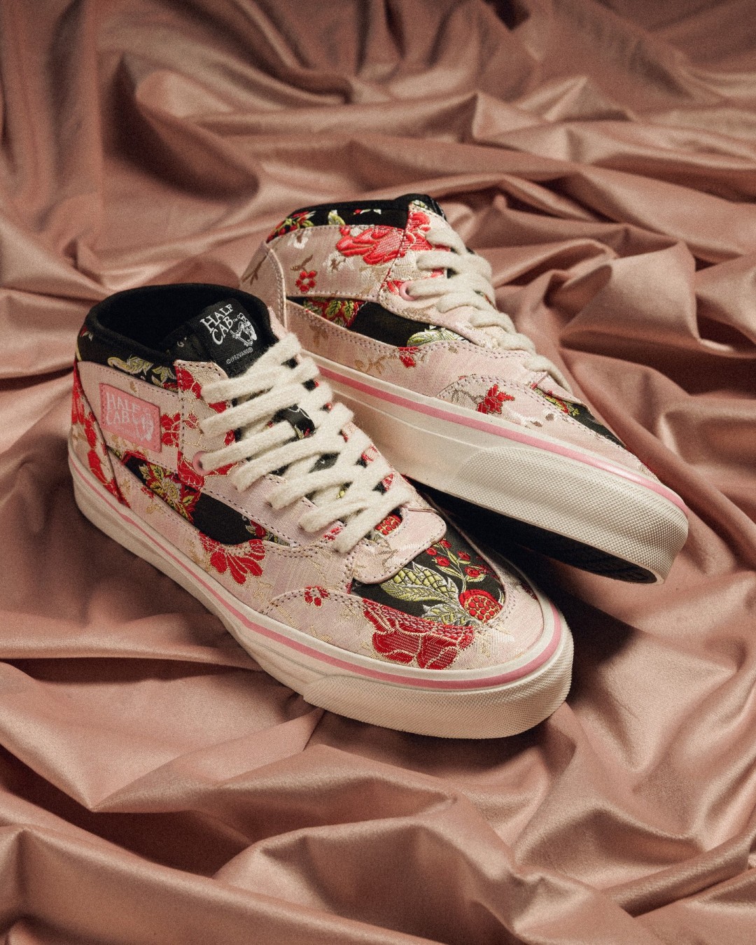 【2026年 9/18 発売】VANS OTW Half Cab 33 Decon Vibram “Floral” (バンズ ハーフキャブ モック ヴィブラム フローラル) [VN00110EBLK/VN00110E448]