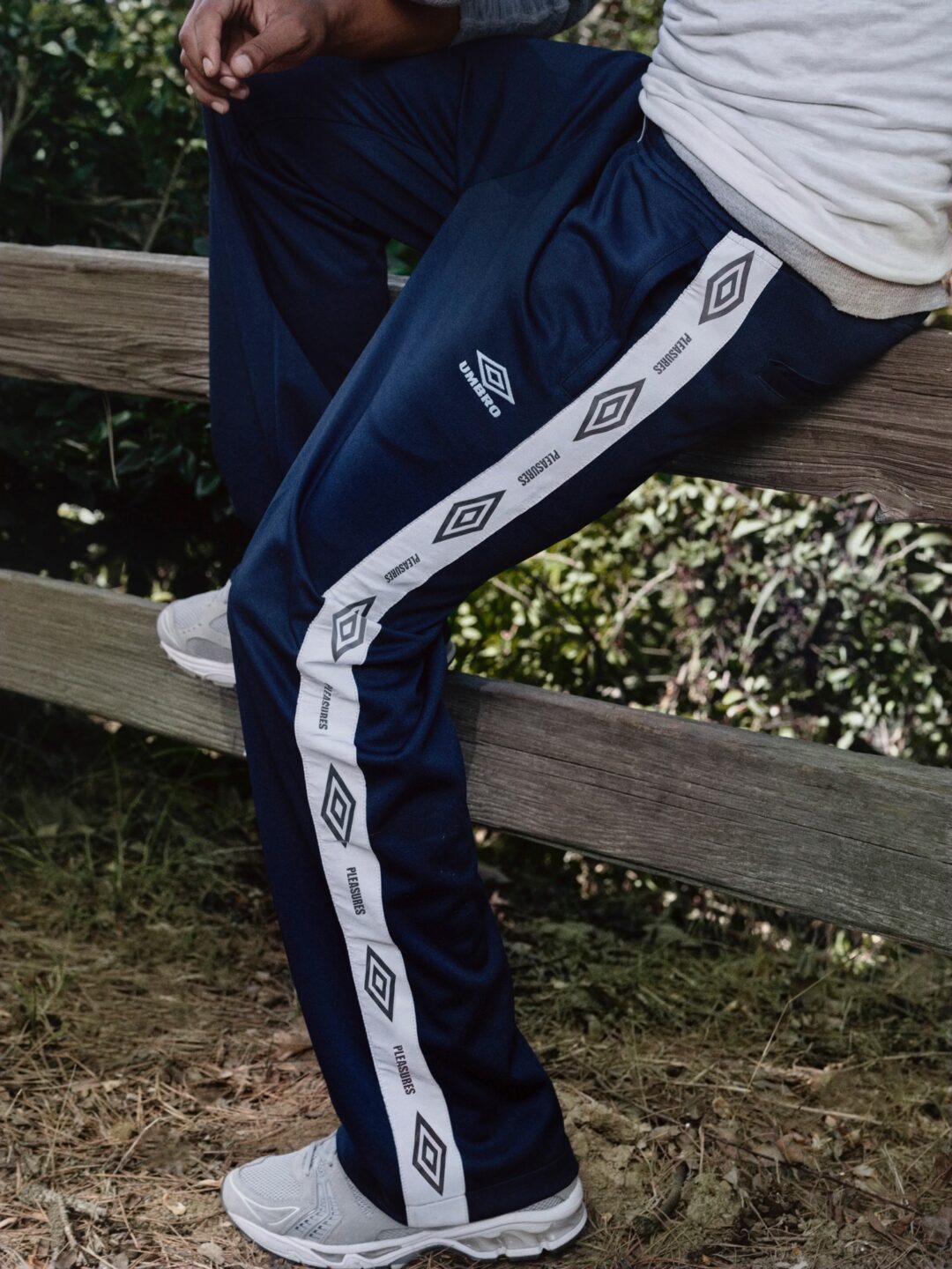 UMBRO x PLEASURES 2026 Fall Collection (アンブロ プレジャーズ 2026年 秋 コレクション)