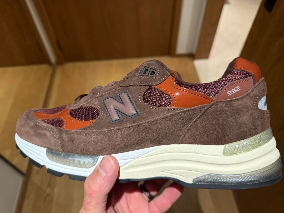 【2026年 10/9 発売】Aminé × New Balance U992 NE “Brown” (アミーネ ニューバランス) [U992NE]