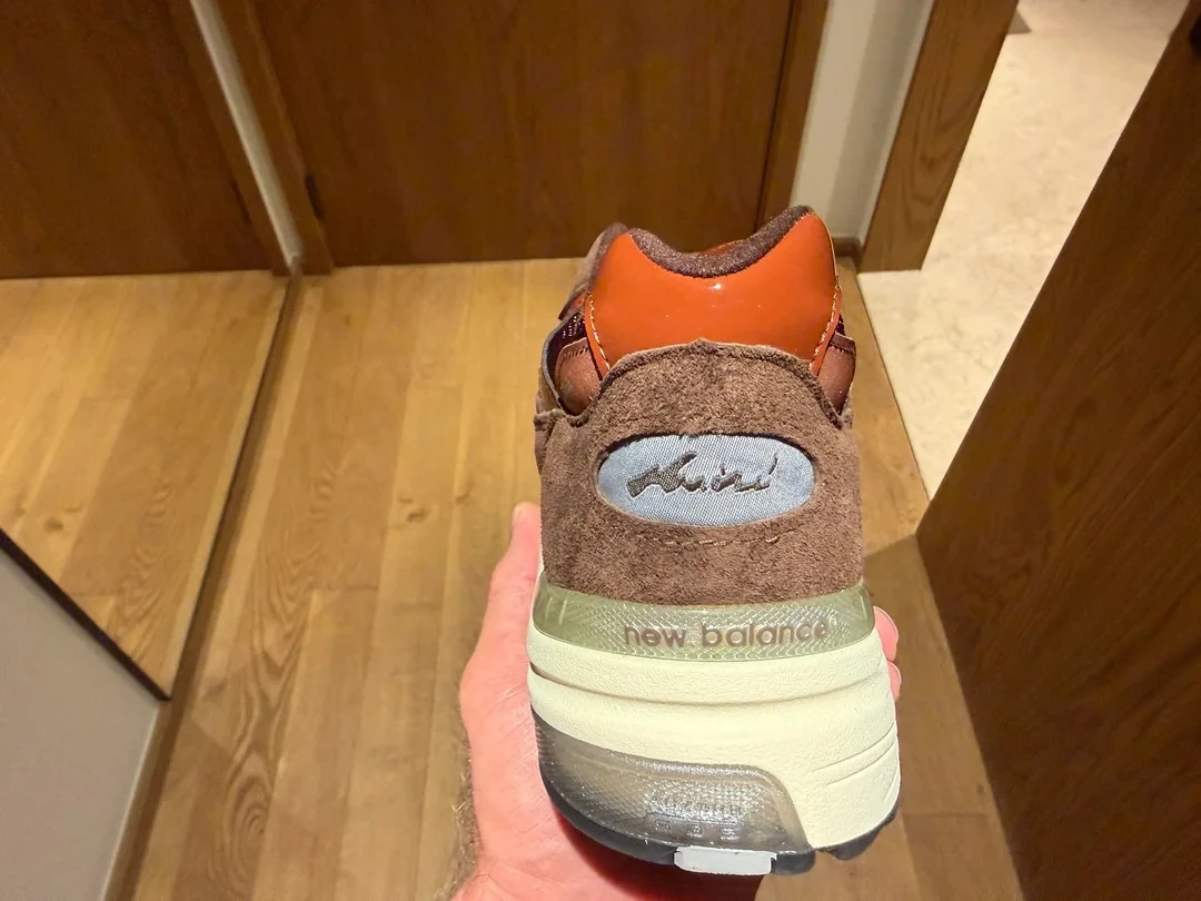 【2026年 10/9 発売】Aminé × New Balance U992 NE “Brown” (アミーネ ニューバランス) [U992NE]