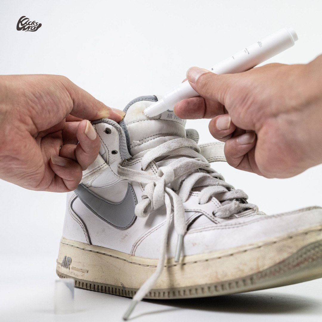 KicksWrapからデリケートな布素材特化型のペン型シミ抜き剤「Fabric Stain Remover」が2026年 9/17 19:00 発売 (キックスラップ)