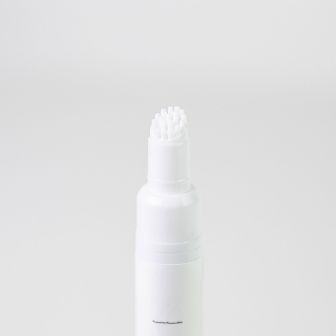 KicksWrapからデリケートな布素材特化型のペン型シミ抜き剤「Fabric Stain Remover」が2026年 9/17 19:00 発売 (キックスラップ)