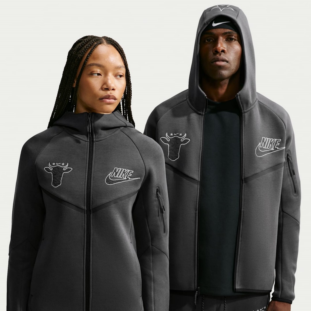 【2026年 9/4 発売】WAGYU × NIKE TECH "Fleece Full-Zip Hoodie & Joggers" (ワギュウ ナイキ テック "フリース フルジップ パーカー ジョガーパンツ") [IV4834-060/IV4835-060]