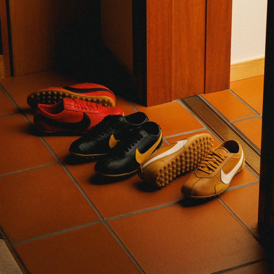 2026年 10/1 発売】NIKE W MOON SHOE OG LTHR SP “Black/Flax