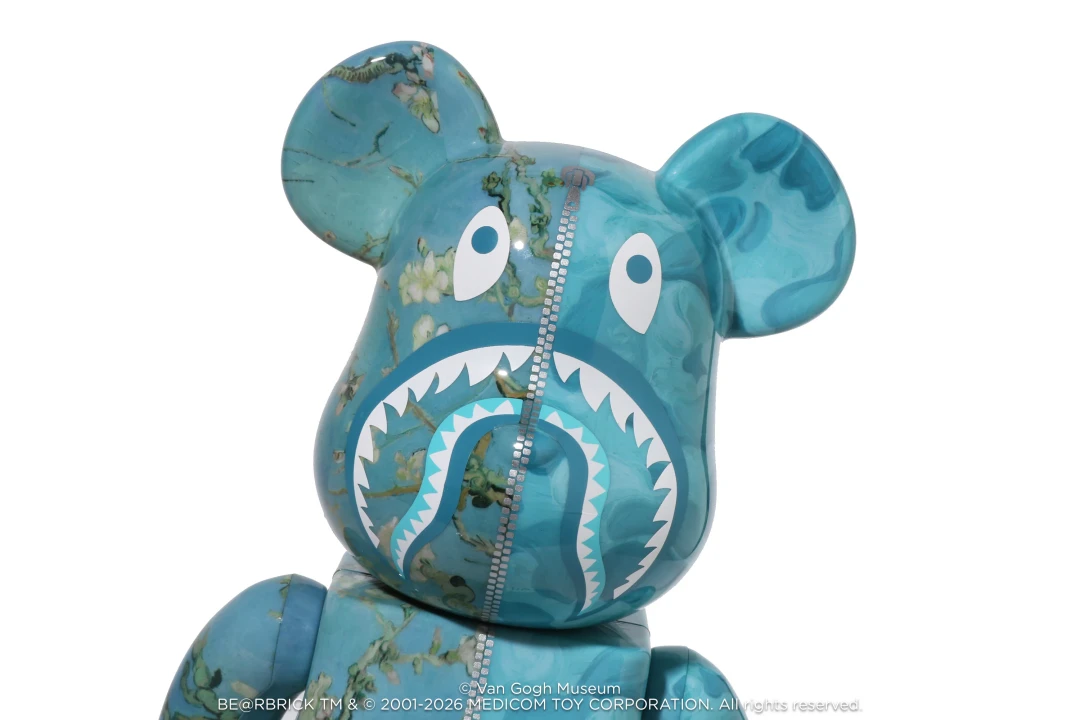 A BATHING APE × Van Gogh Museum 第2弾!ゴッホの名画を纏った「BAPE STA™」と「BE@RBRICK」が2026年 9/12 発売 (ア ベイシング エイプ フィンセント・ファン・ゴッホ ベアブリック)