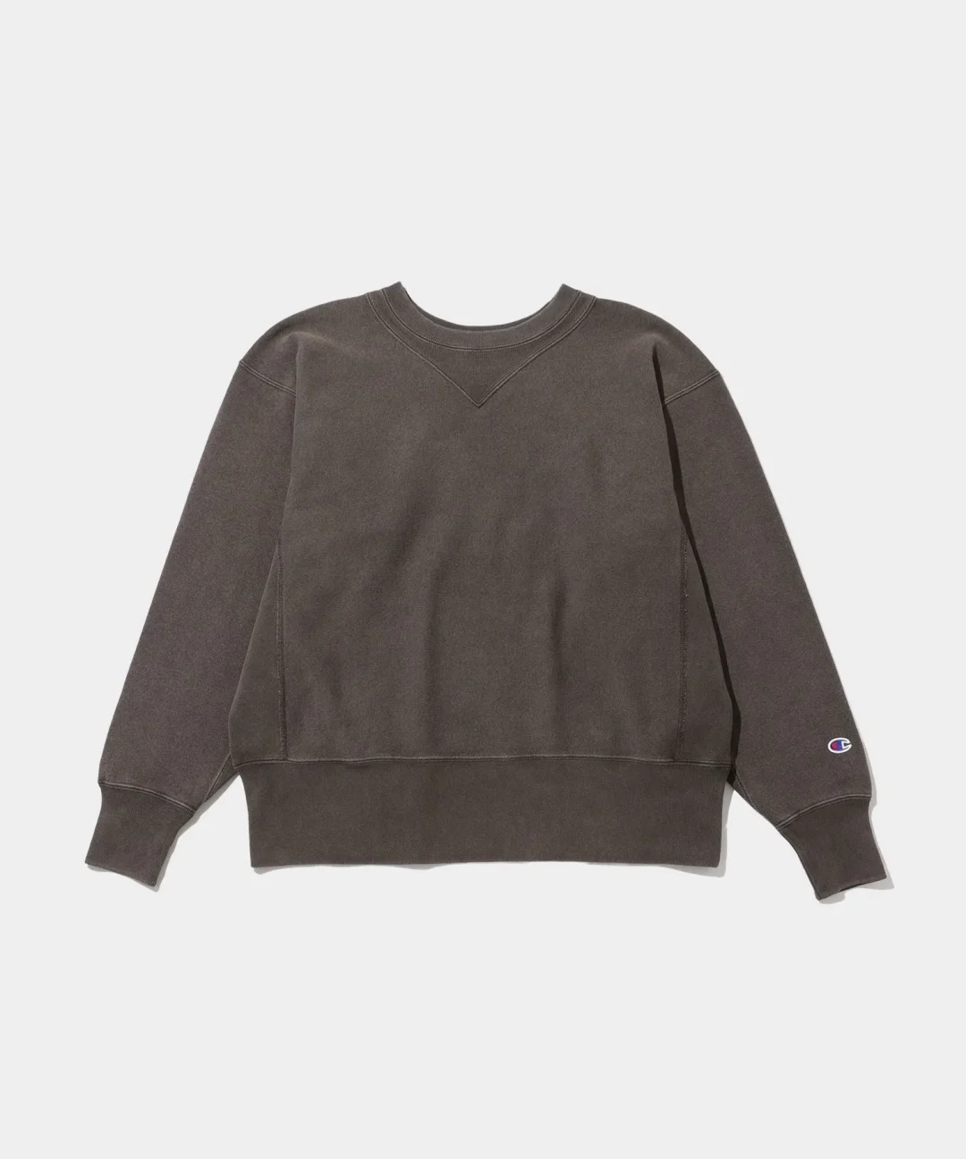V.A. × Champion “REVERSE WEAVE Vintage Wash Sweat”が発売 (ヴィエー チャンピオン リバースウィーブ ビンテージ ウォッシュ スウェット)