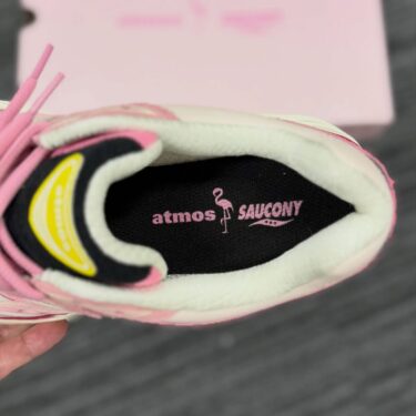 【近日発表】atmos × Saucony “Flamingo” (アトモス サッカニー “フラミンゴ”)
