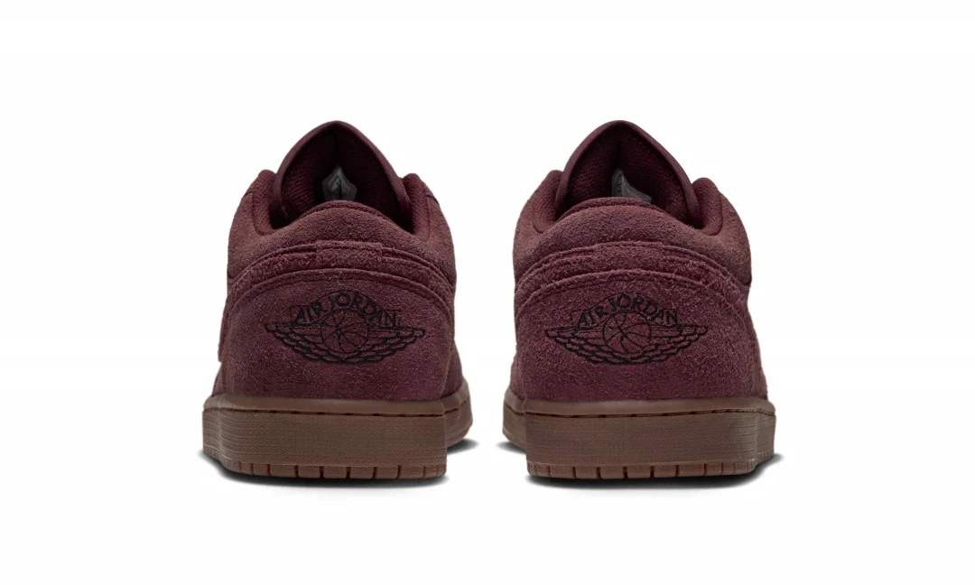 【2026年 9/7 発売】NIKE AIR JORDAN 1 LOW SE “Dark Team Red/Gum Medium Brown” (ナイキ エア ジョーダン ロー “ダークチームレッド/ガムミディアムブラウン”) [IO2047-600]
