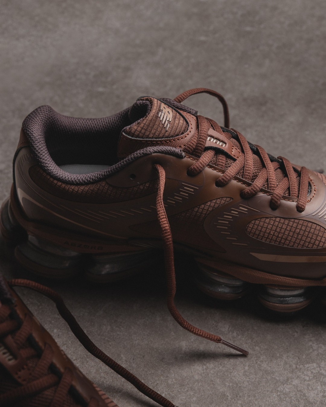 【2026年 発売】New Balance U2000 9MP “Pumpernickel/Rich Oak/Black Coffee” (ニューバランス) [U20009MP]