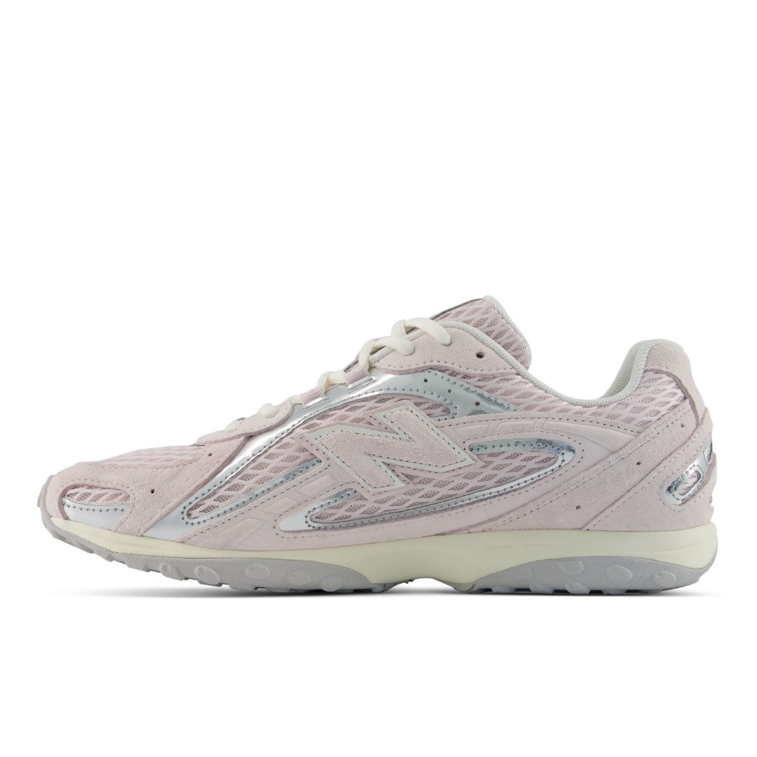 【atmos pink EXCLUSIVE・2026年 9/18 発売】New Balance U204L 210/2BL (ニューバランス アトモス) [U204L210/U204L2BL]