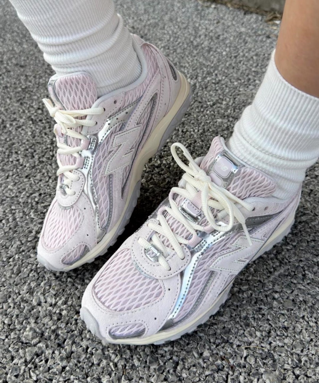 【atmos pink EXCLUSIVE・2026年 9/18 発売】New Balance U204L 210/2BL (ニューバランス アトモス) [U204L210/U204L2BL]