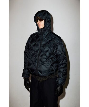 BEAMS 2026 FW "ライトウェイト ダウン フーディ"が11月下旬 発売 (ビームス)
