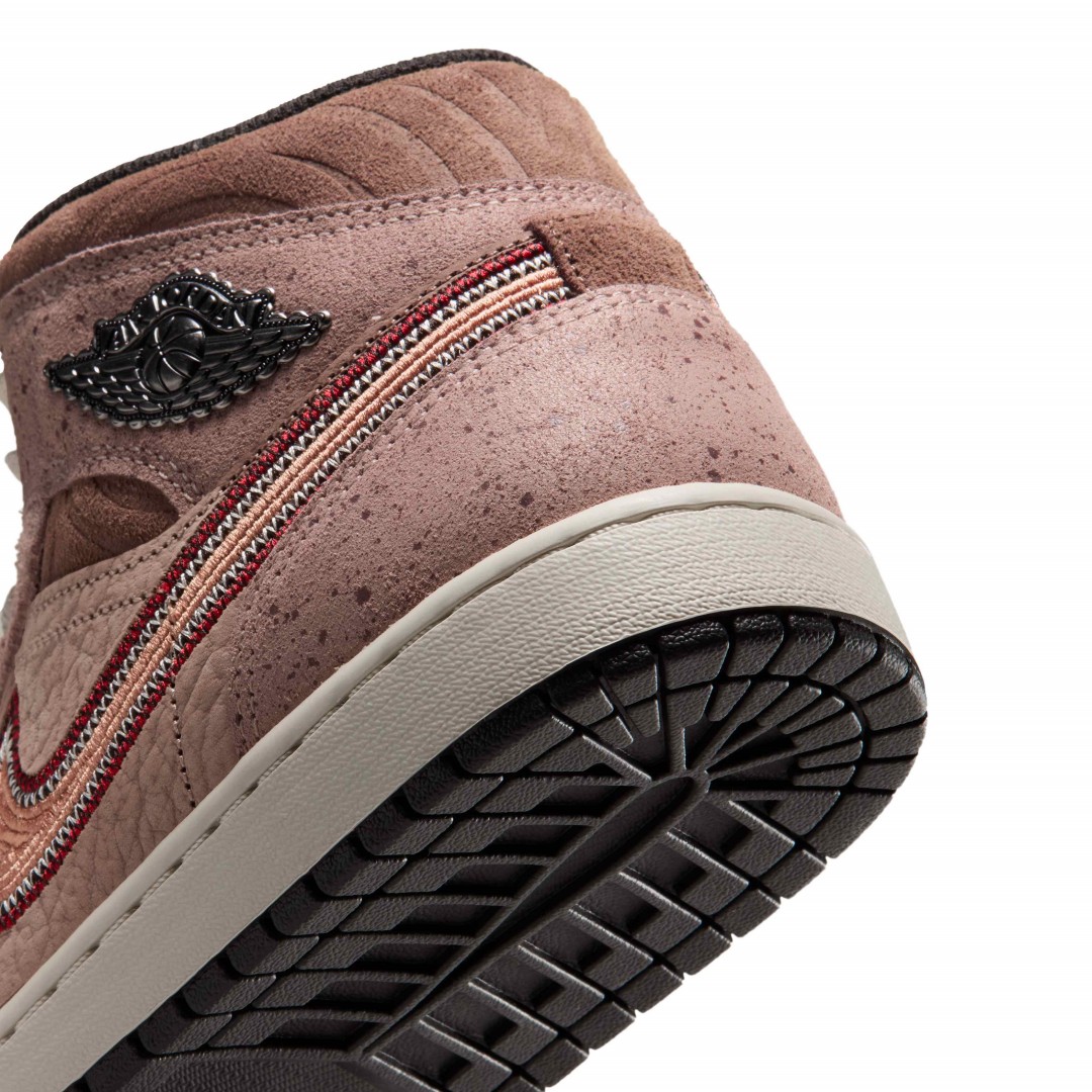 【2026年 10月 発売予定】NIKE AIR JORDAN 1 MID “Dia De Los Muertos” (ナイキ エア ジョーダン ミッド “ディア・デ・ムエルトス/死者の日”) [IZ4718-283]