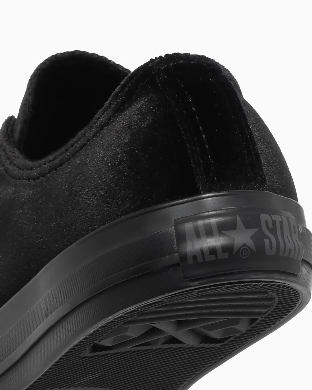 【2026年 9/25 発売】CONVERSE ALL STAR POINTEDTOE VELVET OX “Black/Vanilla” (コンバース オールスター ポインテッドトウ ベルベット) [31319180/31319181]