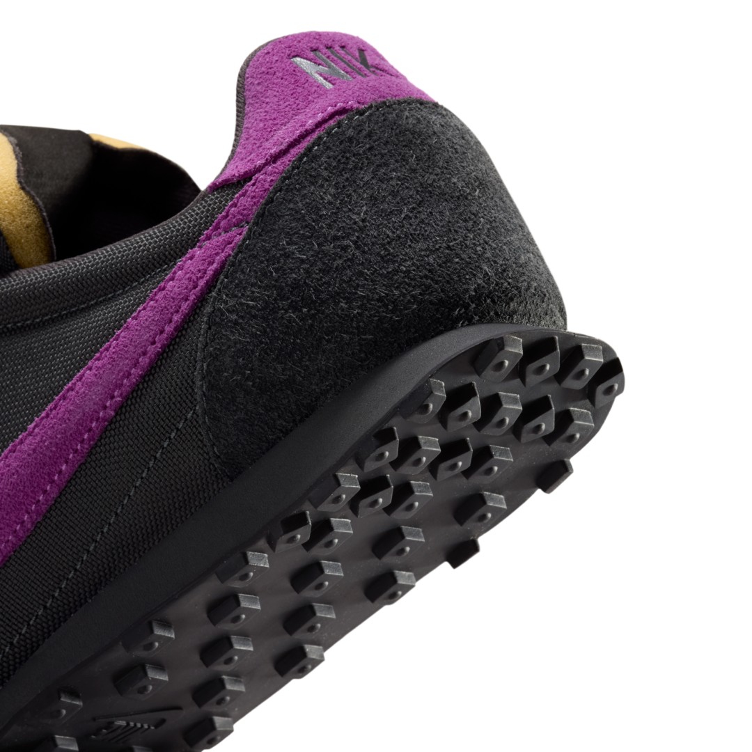 【2026年 10/1 発売】NIKE WAFFLE RACER 26 “Anthracite/Hyper Violet” (ナイキ ワッフル レーサー “アンスラサイト/ハイパーバイオレット”) [IQ0377-001]