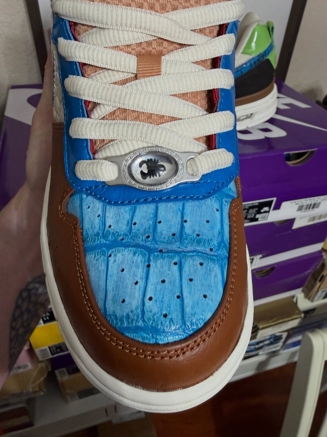 【2026年末 発売予定】Paisa Boys x NIKE SB P-ROD 1 QS “Multicolor” (パイサボーイズ ナイキ ピーロッド “マルチカラー”) [IU7852-300]