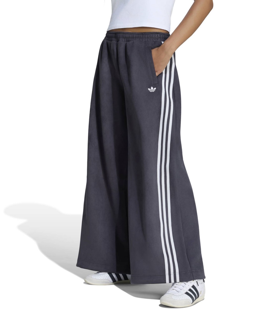 「アディダス オリジナルス アディレニウム」SEASON 6 最新アテムが2026年 10/1 発売 (adidas Originals Adilenium)