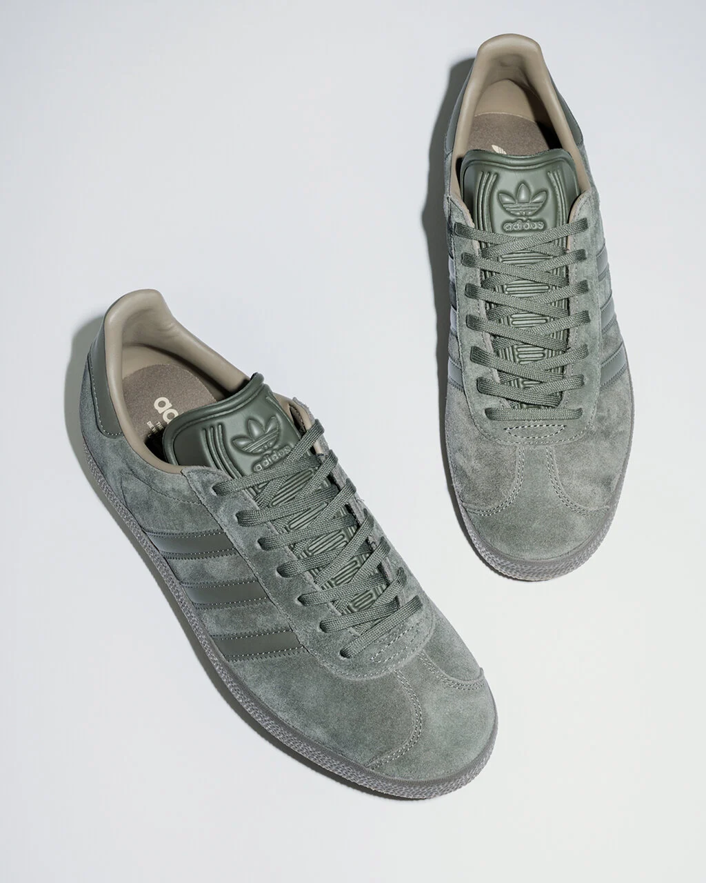 【2026年 10/9 発売】adidas Originals for green label relaxing GAZELLE OG “Charcoal Gray” (アディダス オリジナルス グリーンレーベル リラクシング ガゼル “チャコールグレー”) [LC2631]