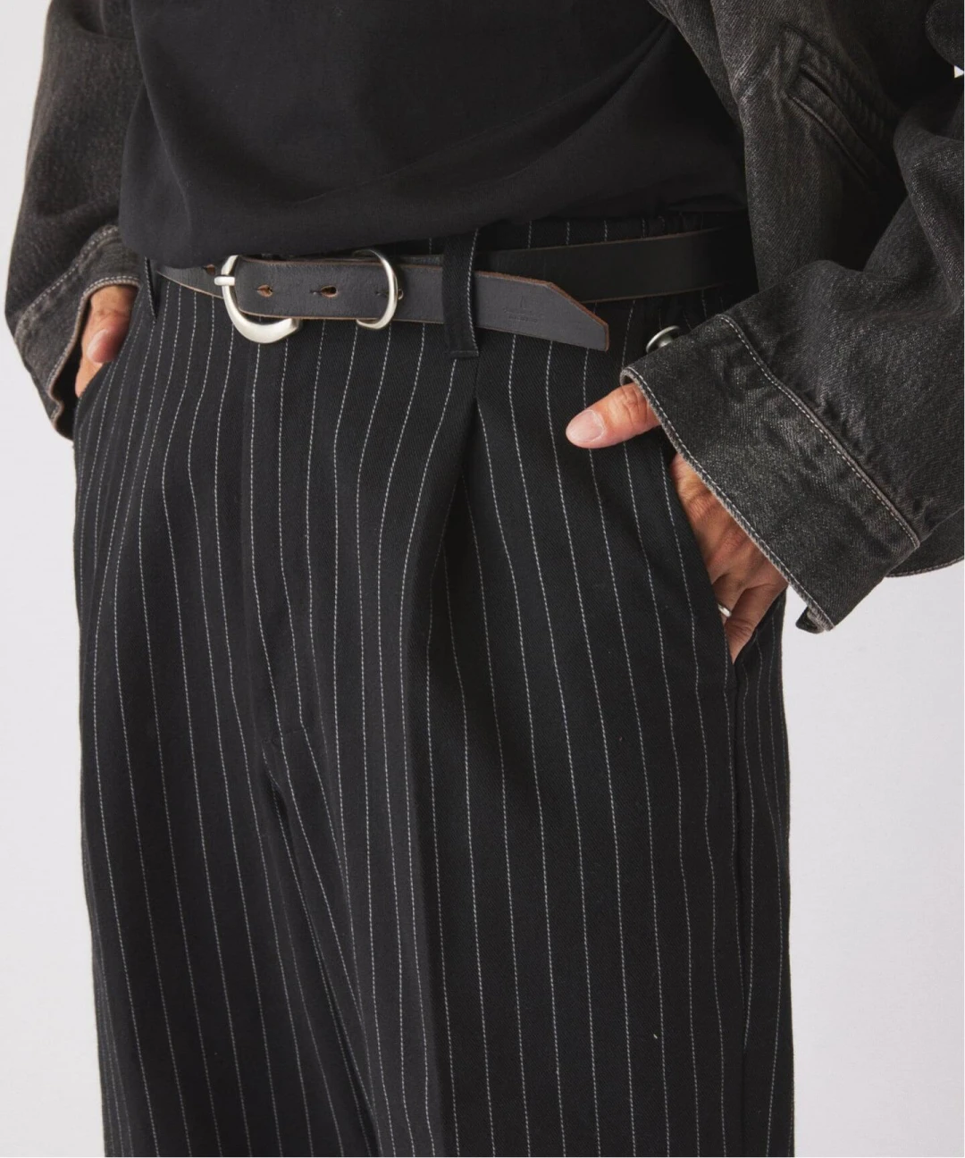 JOURNAL STANDARD relume × UNIVERSAL OVERALL 2026 FW 別注 “ヘリテージライン シングル スラックス”が発売 (ジャーナルスタンダード ユニバーサルオーバーオール)