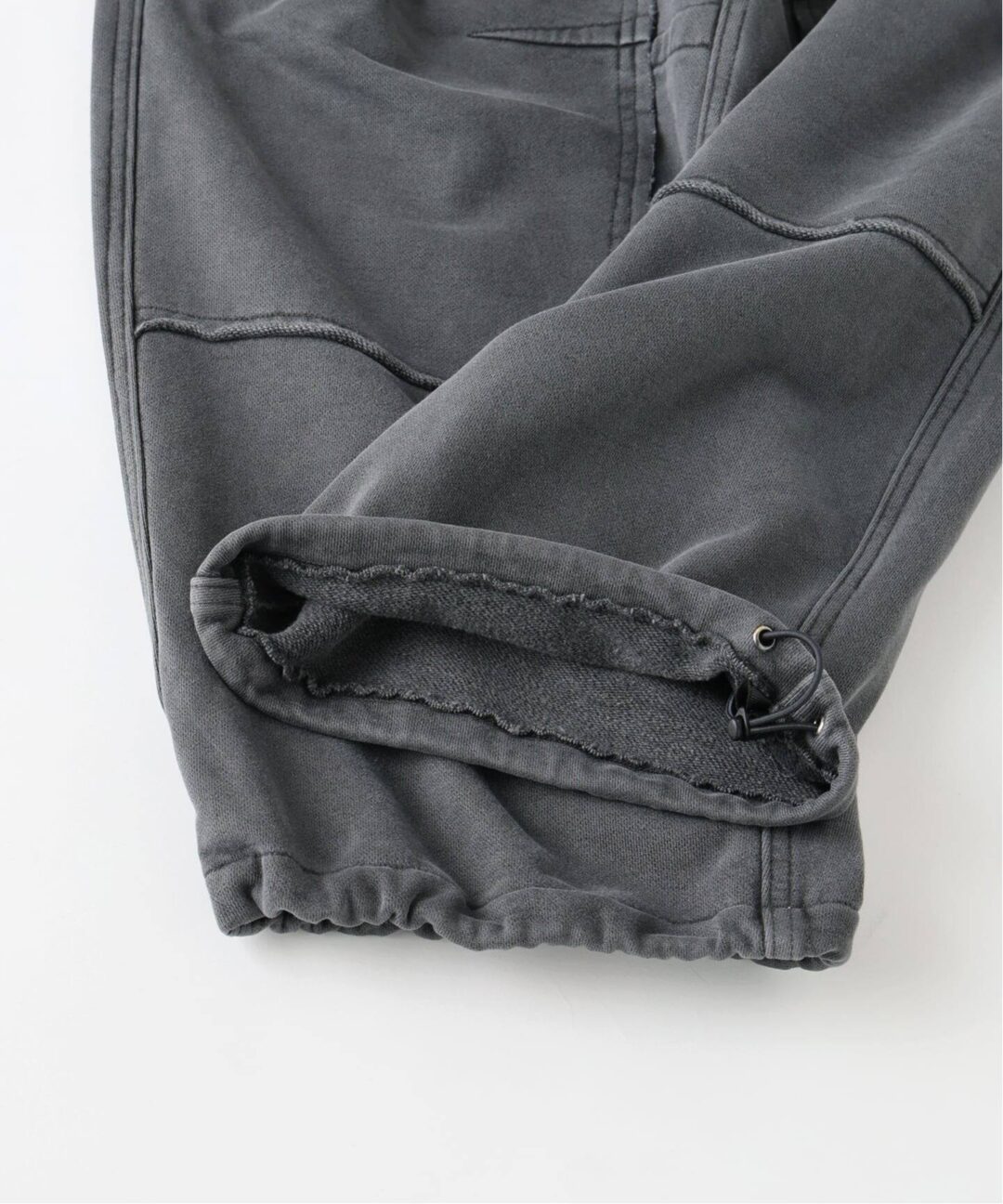 JOURNAL STANDARD 2026 FW “アシッド ダブル ニー スウェット パンツ”が10月中旬 発売 (ジャーナルスタンダード)