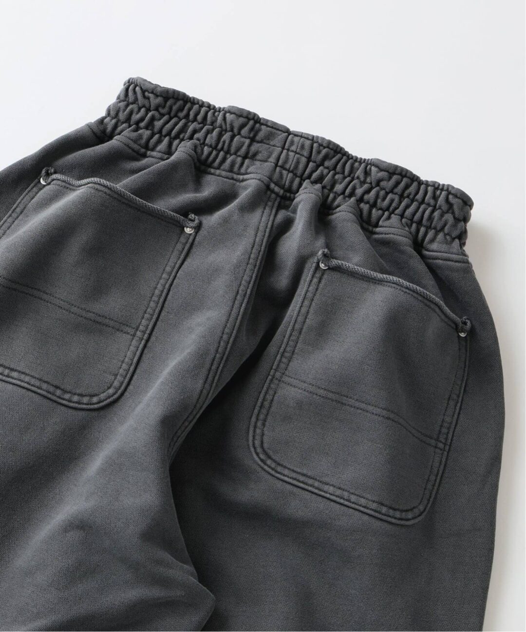 JOURNAL STANDARD 2026 FW “アシッド ダブル ニー スウェット パンツ”が10月中旬 発売 (ジャーナルスタンダード)